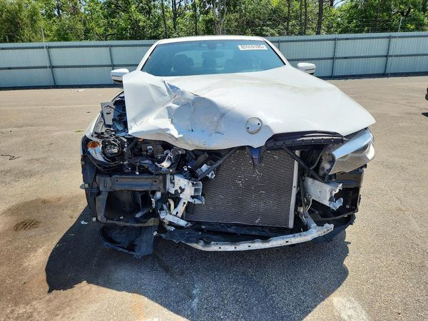2018 BMW 530