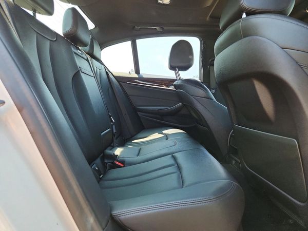 2018 BMW 530