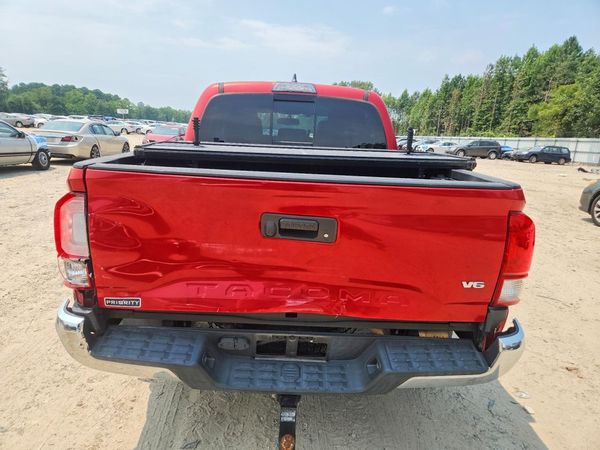 2017 TOYOTA TACOMA
