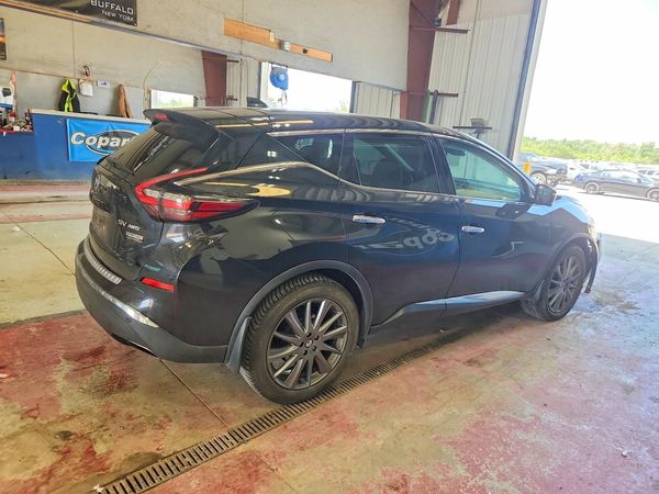 2021 NISSAN MURANO