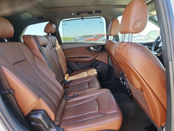 2018 AUDI Q7 quattro Prestige