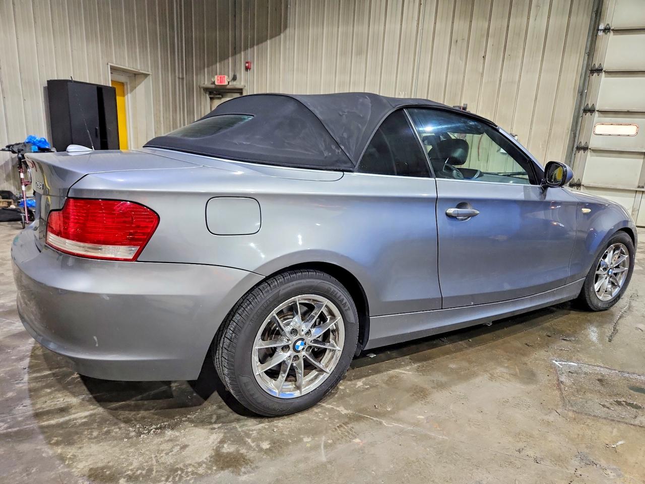 2011 BMW 128