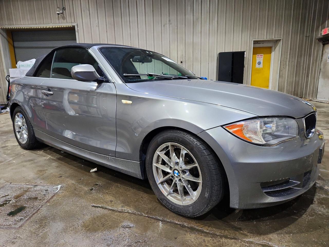 2011 BMW 128