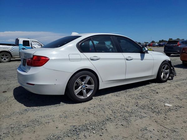 2015 BMW 328
