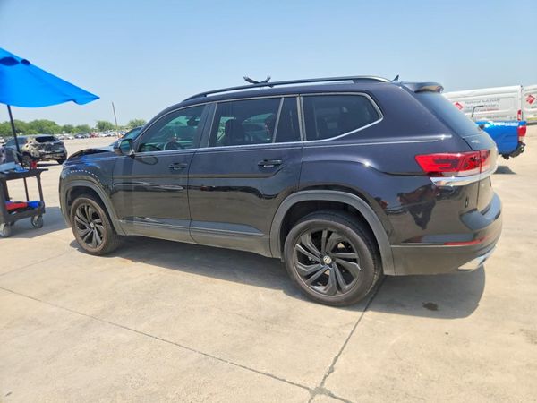 2022 VOLKSWAGEN ATLAS SE w/ Tech