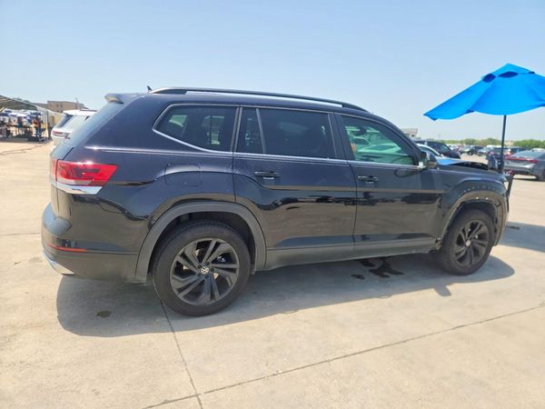 2022 VOLKSWAGEN ATLAS SE w/ Tech