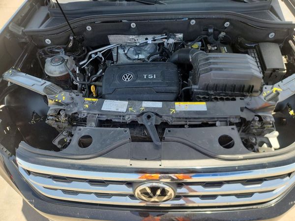 2022 VOLKSWAGEN ATLAS SE w/ Tech