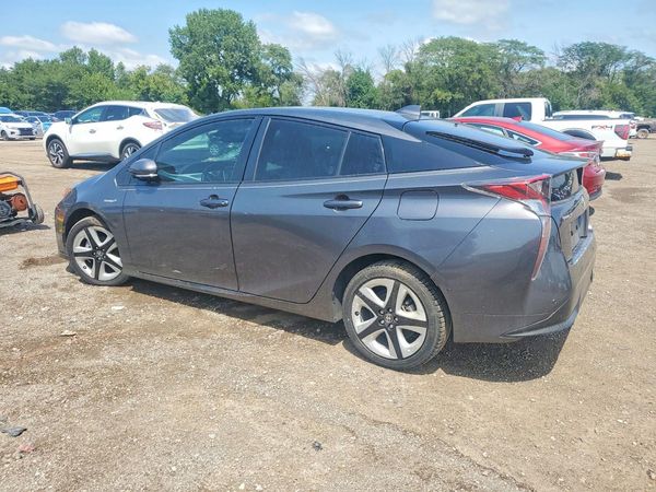 2018 TOYOTA PRIUS