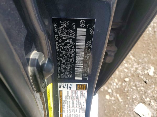 2018 TOYOTA PRIUS