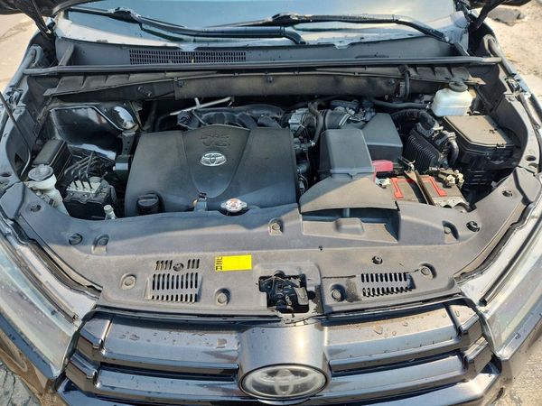 2019 TOYOTA HIGHLANDER SE/XLE
