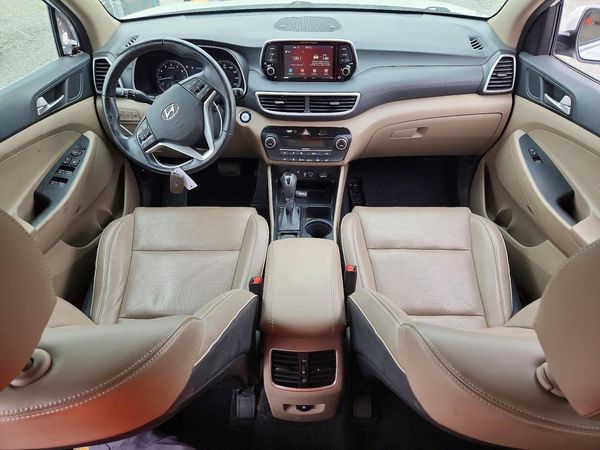 2020 HYUNDAI TUCSON