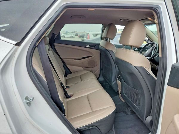 2020 HYUNDAI TUCSON