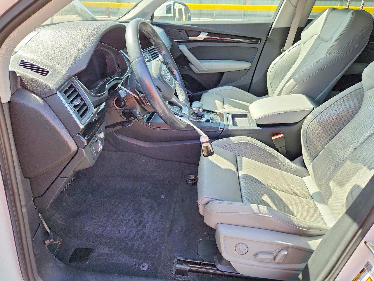 2018 AUDI Q5 quattro Prestige