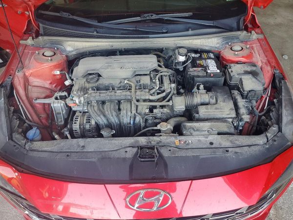 2021 HYUNDAI ELANTRA