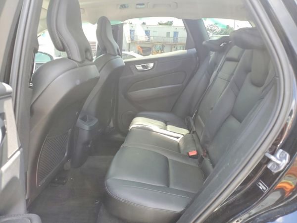 2019 VOLVO XC60