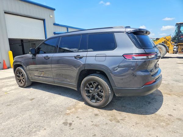 2024 JEEP GRAND CHEROKEE L LAREDO 4X4