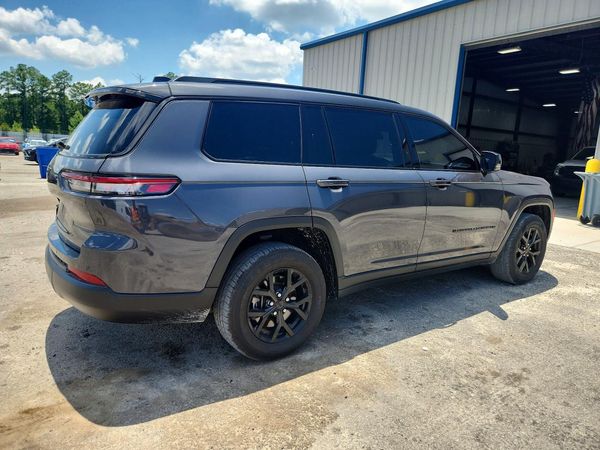 2024 JEEP GRAND CHEROKEE L LAREDO 4X4