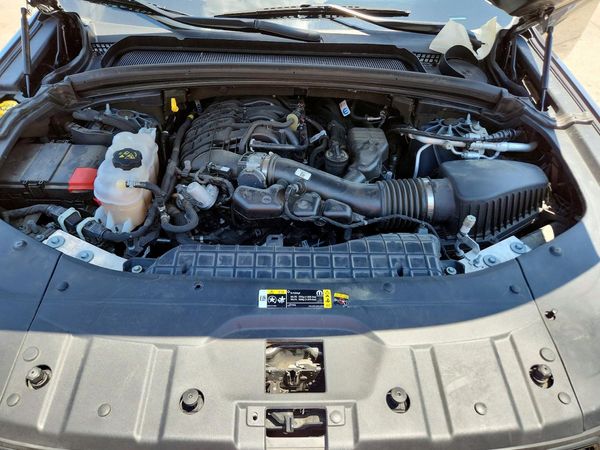 2024 JEEP GRAND CHEROKEE L LAREDO 4X4