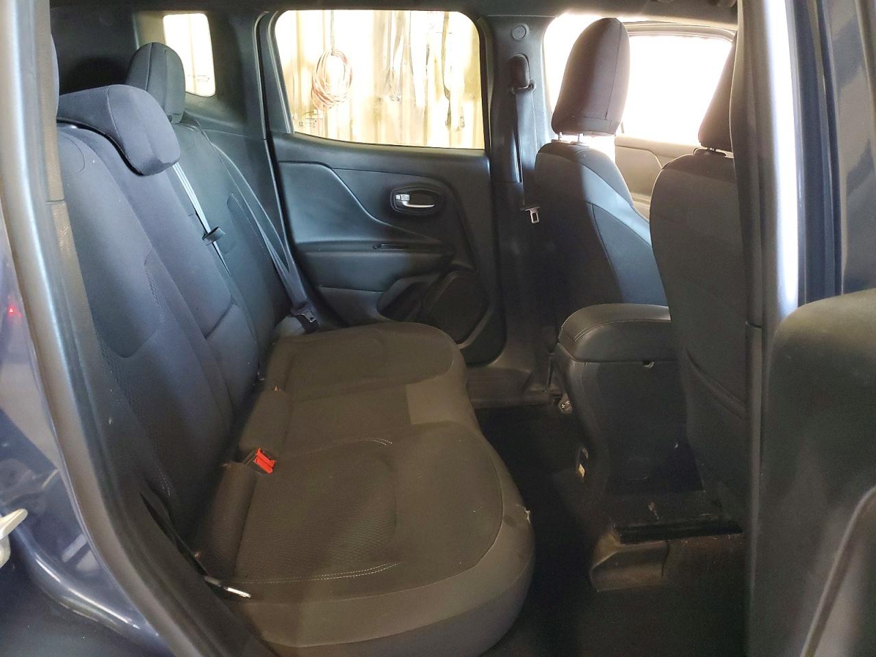 2022 JEEP RENEGADE LATITUDE 4X4