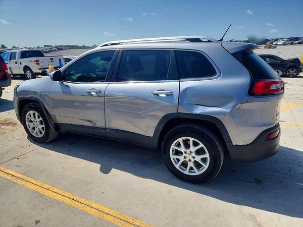 2015 JEEP CHEROKEE LATITUDE 4X4