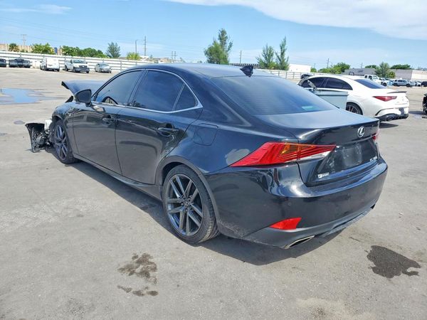2019 LEXUS IS 300