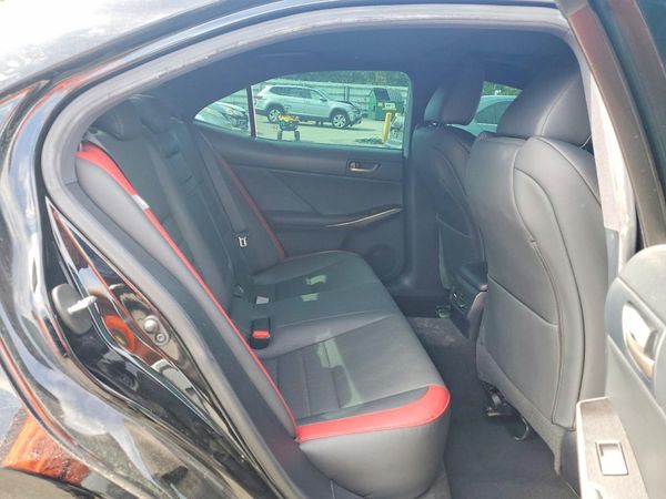 2019 LEXUS IS 300