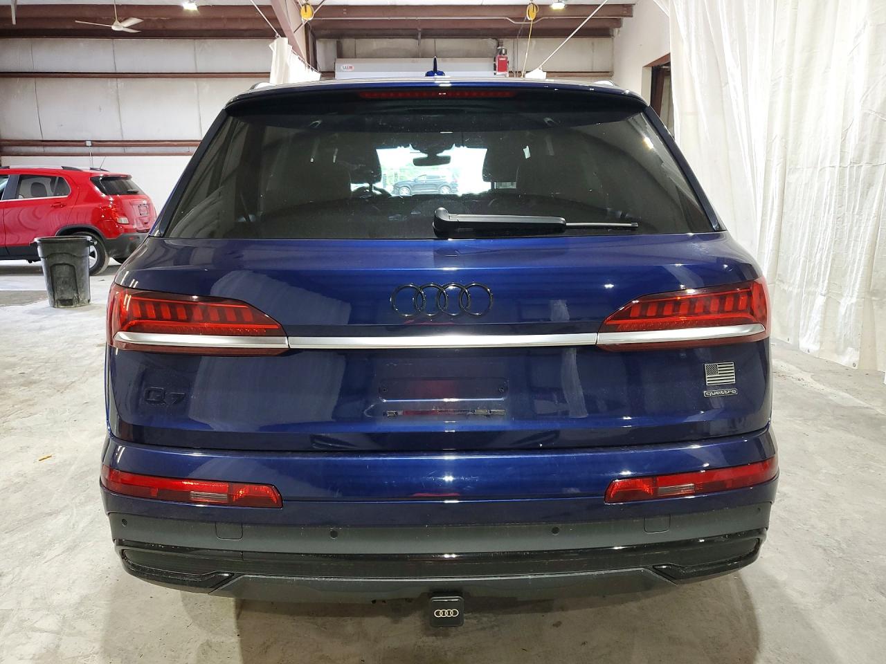 2021 AUDI Q7 quattro Premium Plus