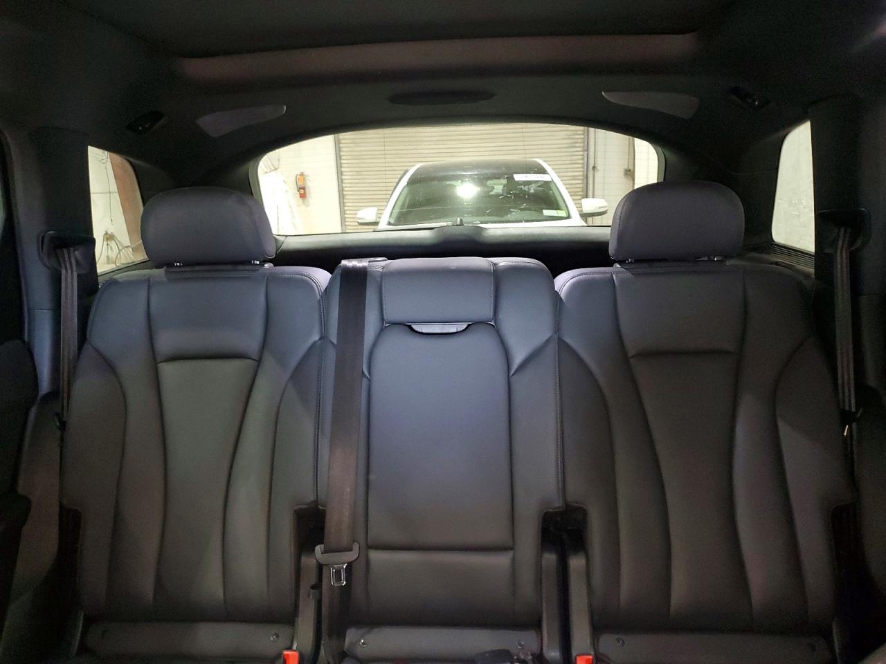 2021 AUDI Q7 quattro Premium Plus