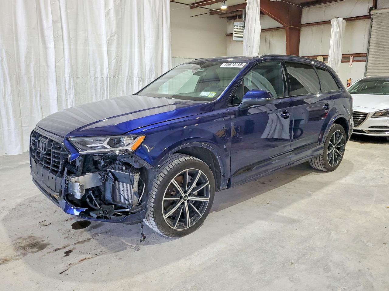 2021 AUDI Q7 quattro Premium Plus