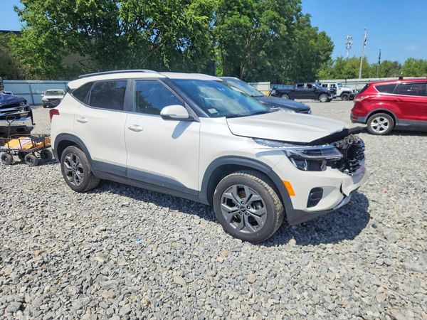 2024 KIA SELTOS S, X-Line