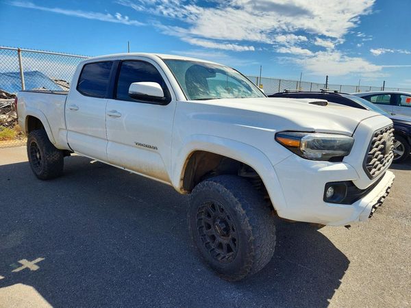2021 TOYOTA TACOMA SR5