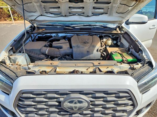 2021 TOYOTA TACOMA SR5