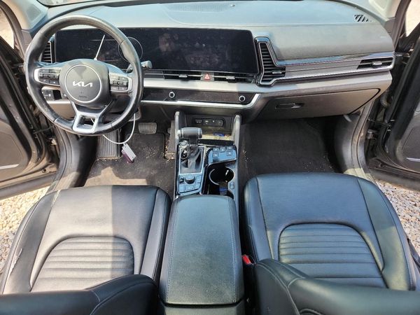 2023 KIA SPORTAGE SX-PRESTIGE or SX-P