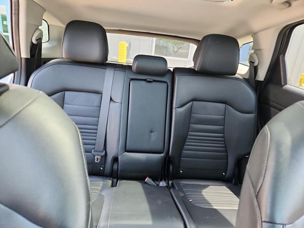2023 KIA SPORTAGE SX-PRESTIGE or SX-P
