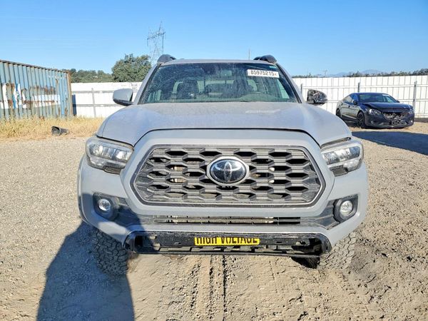 2021 TOYOTA TACOMA SR5