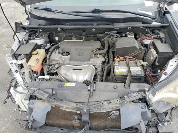 2016 TOYOTA RAV4 LE (X Grade)
