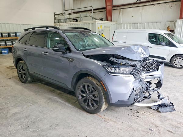 2022 KIA SORENTO
