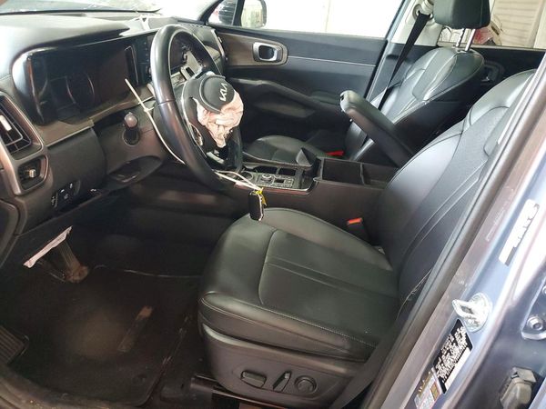 2022 KIA SORENTO
