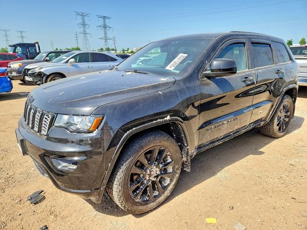 2020 JEEP GRAND CHEROKEE LAREDO 4X4