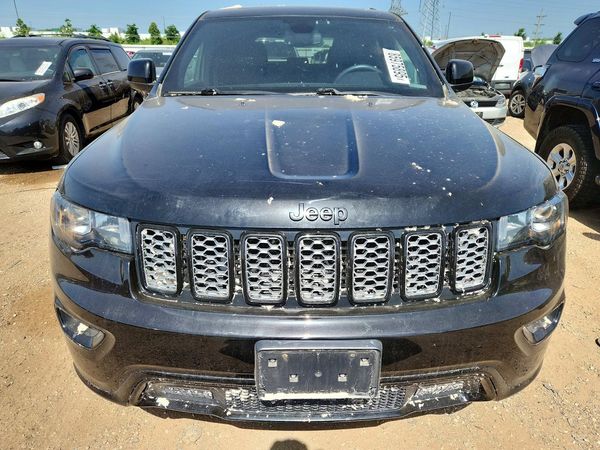 2020 JEEP GRAND CHEROKEE LAREDO 4X4