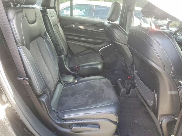 2021 JEEP GRAND CHEROKEE L LAREDO 4X4
