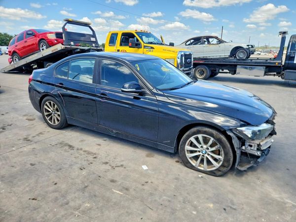 2016 BMW 320