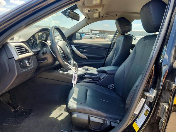 2016 BMW 320