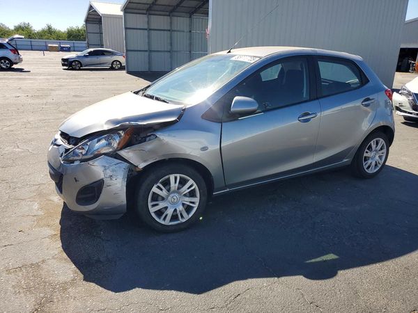 2014 MAZDA MAZDA2 Sport/GX