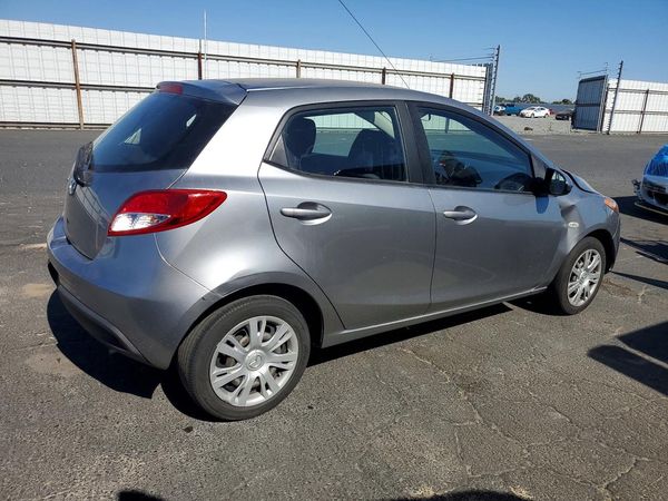 2014 MAZDA MAZDA2 Sport/GX