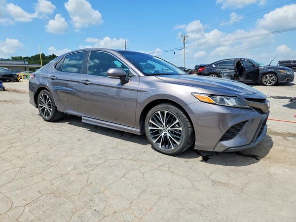 2020 TOYOTA CAMRY