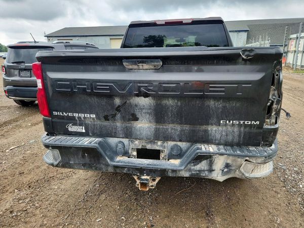 2021 CHEVROLET SILVERADO Custom — DIRR