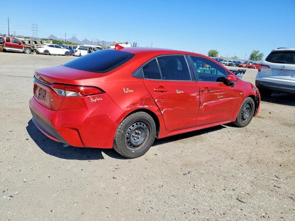 2021 TOYOTA COROLLA