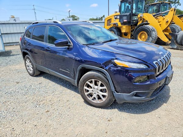 2016 JEEP CHEROKEE LATITUDE 4X4