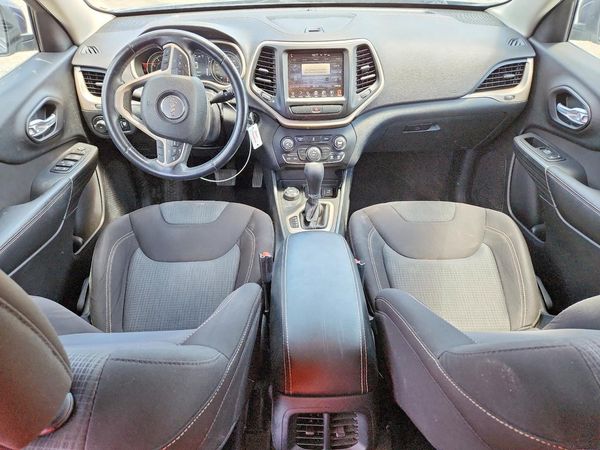 2016 JEEP CHEROKEE LATITUDE 4X4